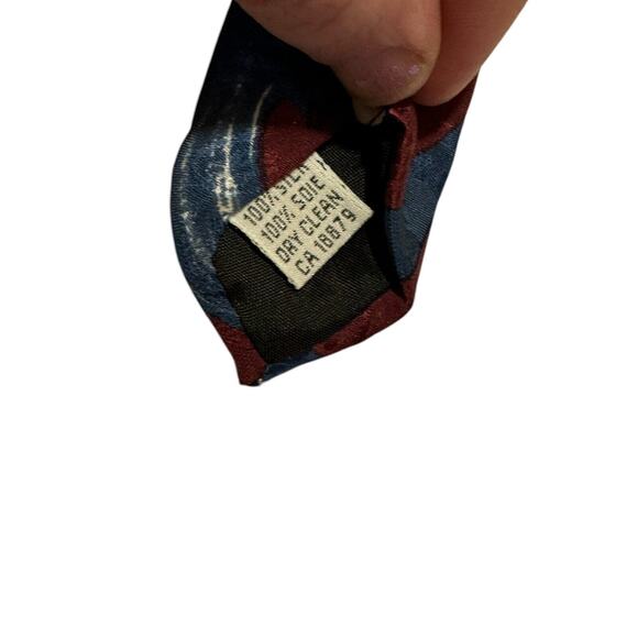 Looney Tunes Bugs Bunny Award Show You Oscar Vintage Cartoon Necktie - Picture 6 of 7